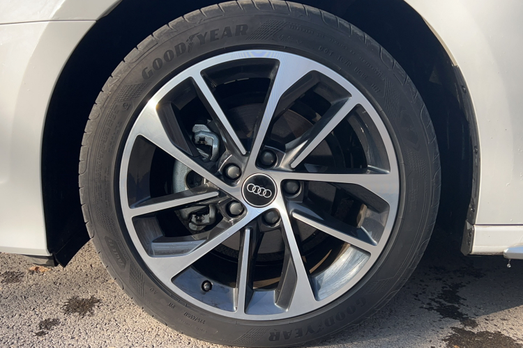 奥迪A3 2022款 Sportback 35 TFSI 进取运动型车身外观6005