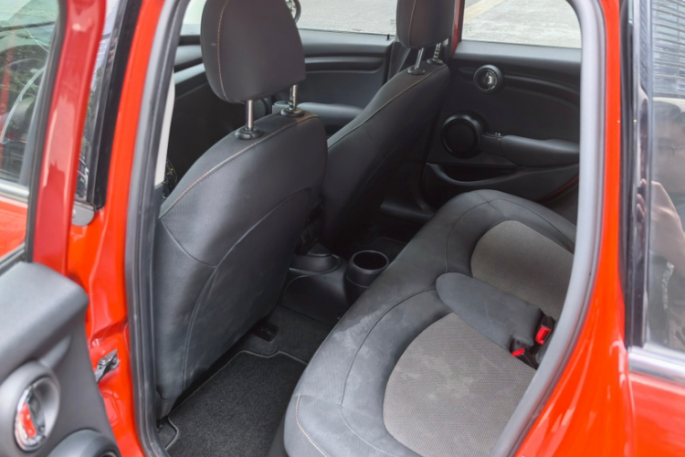 MINI 2019款 1.5T ONE 五门版中控内饰7007