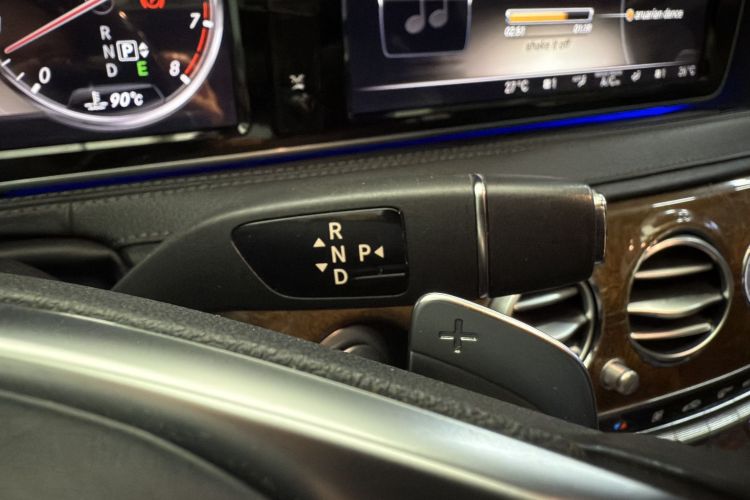 奔驰S级 2014款 S 400 L 豪华型局部细节18