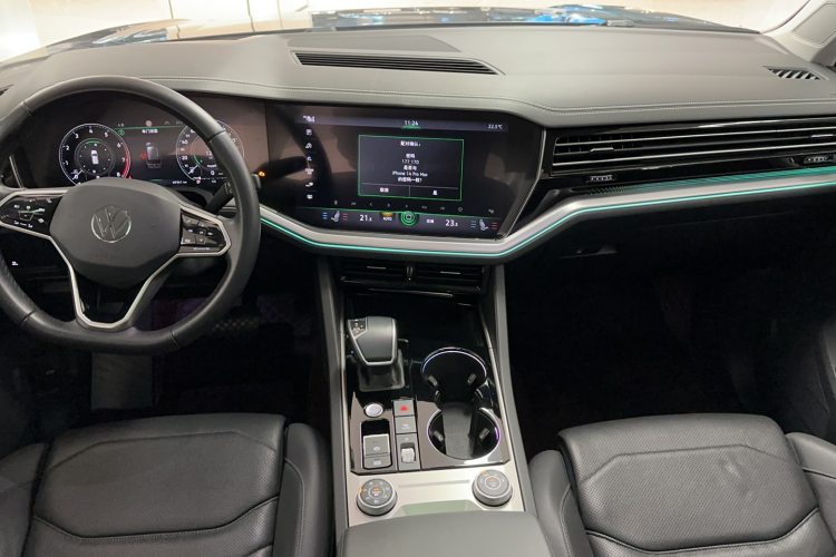 大众 途锐 2021款 3.0TSI 锐享版 经典运动套装中控内饰7003