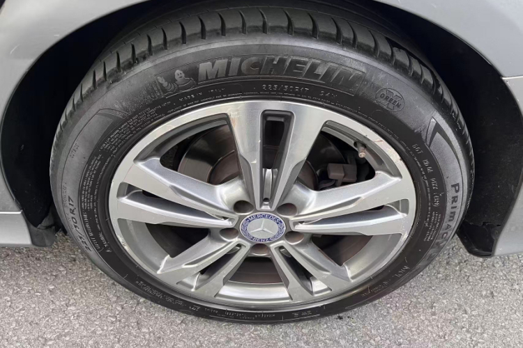 奔驰C级 2016款 C 200 L 运动型中控内饰7002