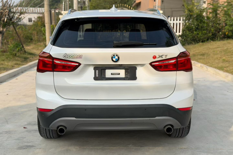 宝马X1 2018款 sDrive20Li 领先型车身外观6004