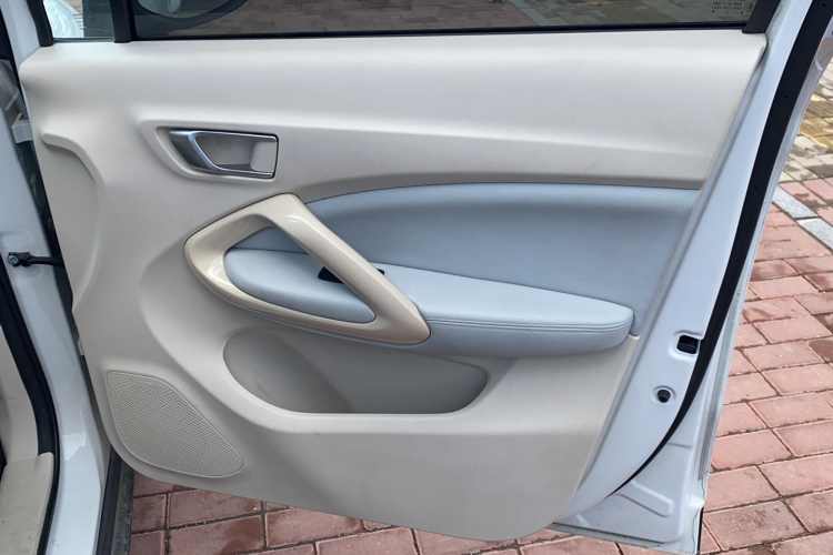 零跑汽车 零跑T03 2024款 310舒享版中控内饰7007