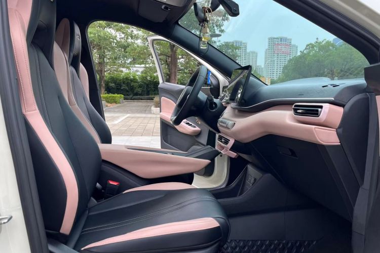 比亚迪 海鸥 2024款 荣耀版 305km 活力版中控内饰7004