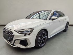 奥迪A3 2021款 A3L Limousine 35 TFSI 时尚运动型