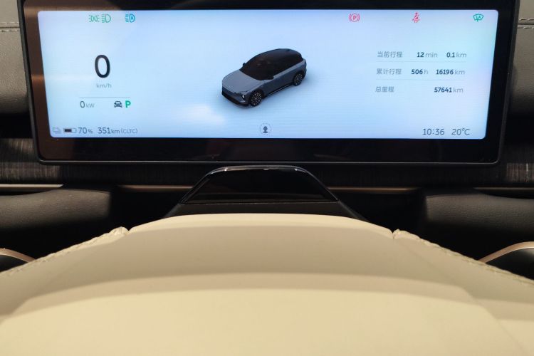 蔚来ES6 2023款 75kWh中控内饰15