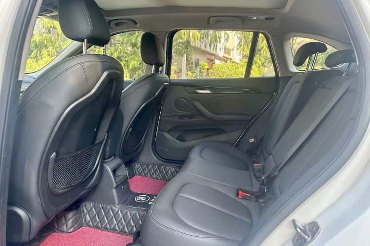 宝马X1 2020款 sDrive20Li 时尚型中控内饰7005