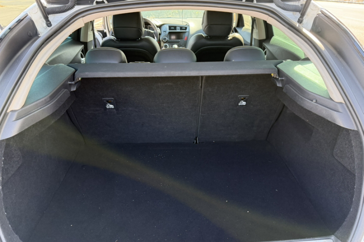 DS 5 2013款 1.6T 雅致版THP200局部细节23