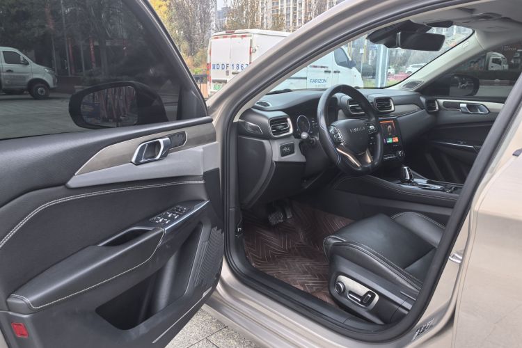 领克03 2018款 1.5TD DCT型Pro版 国V中控内饰7002