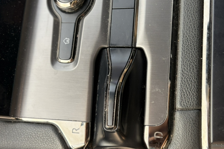 蔚来ES6 2019款 420KM 运动版局部细节18