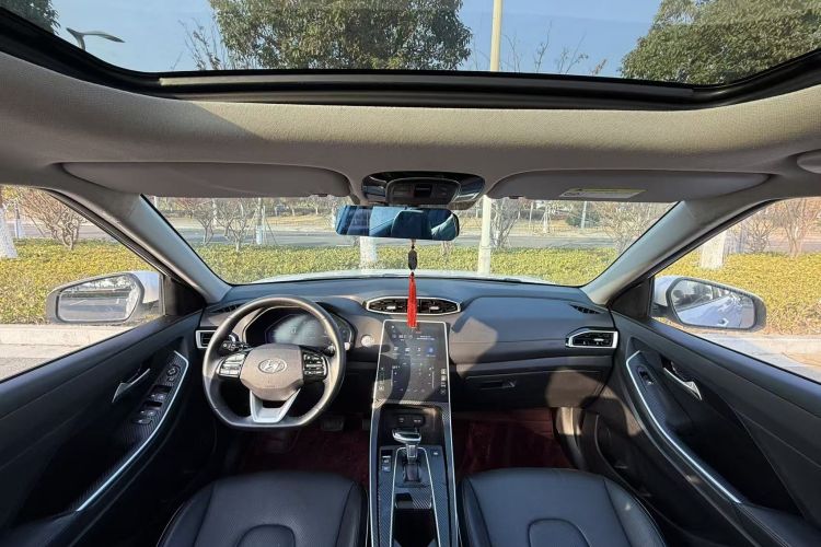 北京现代ix25 2020款 1.5L CVT GLS智能型中控内饰7007