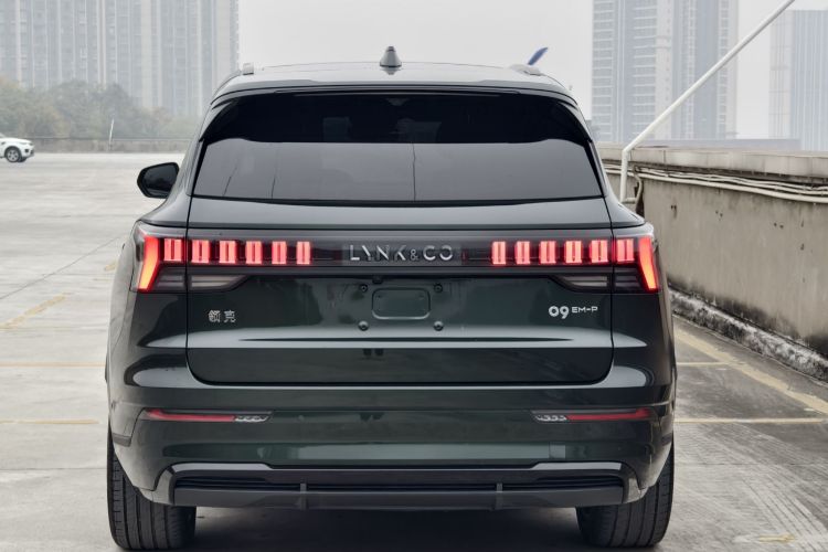 领克09 EM-P 2024款 2.0TD EM-P 四驱HALO 六座车身外观6003