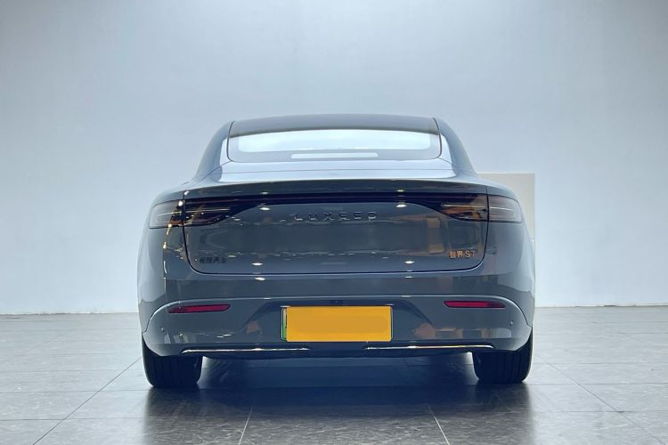 鸿蒙智行 智界S7 2024款 Pro 后驱长航版车身外观6004