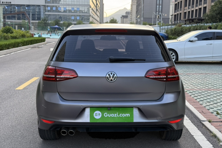 大众 高尔夫 2016款 1.4TSI 自动R-Line车身外观6006