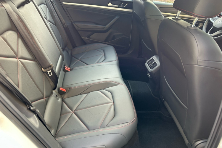 大众 朗逸 2024款 300TSI DSG星空领先版中控内饰7001