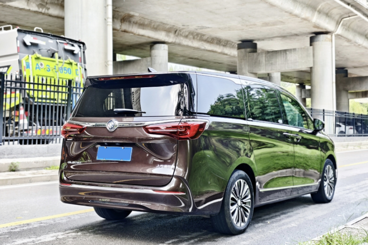 别克GL8 2020款 ES陆尊 653T 旗舰型车身外观6006