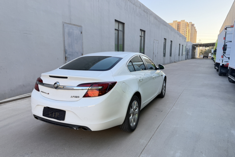 别克 君威 2015款 1.6T 领先技术型车身外观6006