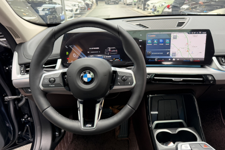 宝马X1 2023款 sDrive25Li M运动套装局部细节13