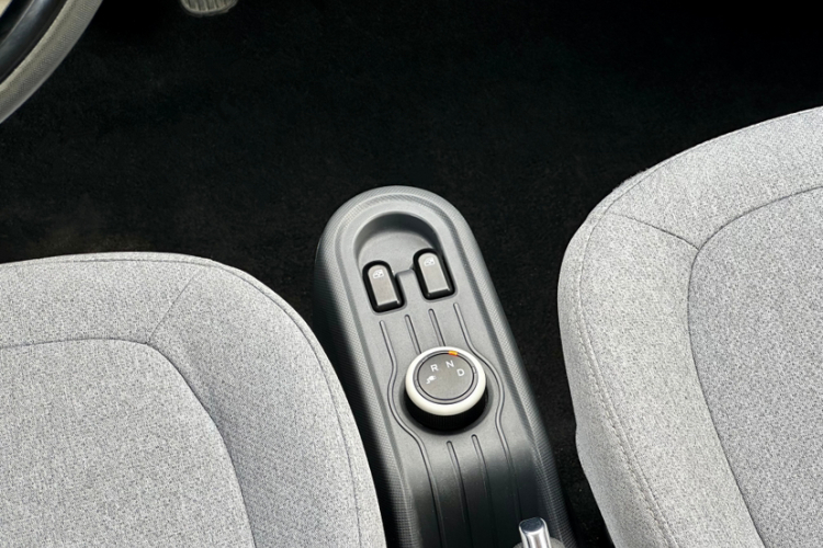 五菱汽车 宏光MINIEV 2022款 马卡龙臻享款 磷酸铁锂局部细节18