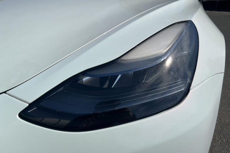 特斯拉 Model 3 2022款 后轮驱动版局部细节36