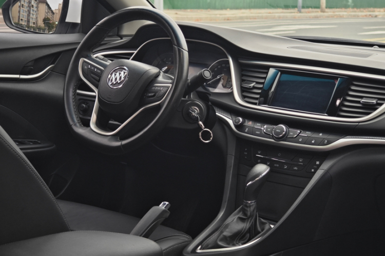 别克 英朗 2019款 18T 自动互联精英型 国VI中控内饰7001