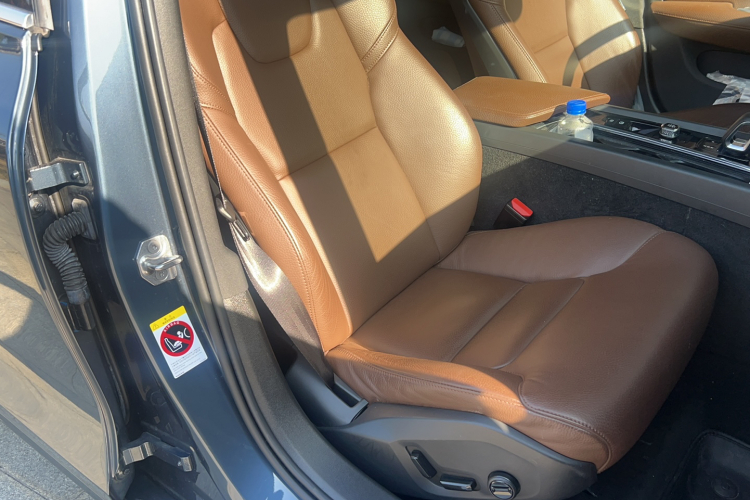 沃尔沃S60 2022款 B4 智逸豪华版局部细节41