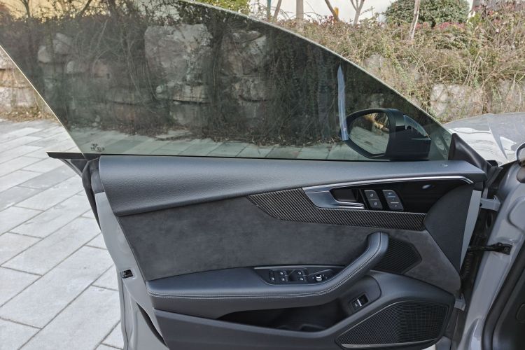 奥迪RS 5 2020款 RS 5 2.9T Sportback中控内饰7011