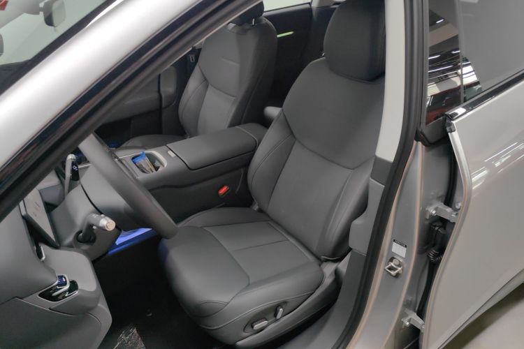 小鹏G6 2025款 625 长续航 Max 科技版局部细节19