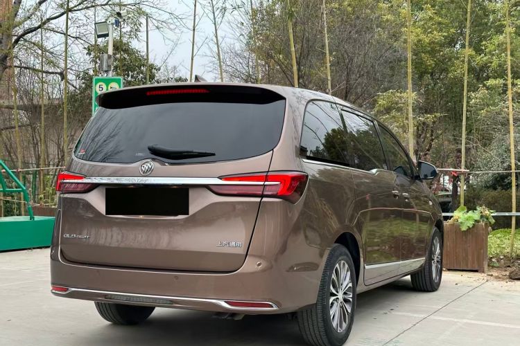 别克GL8 2020款 陆上公务舱 652T 尊贵型车身外观6003