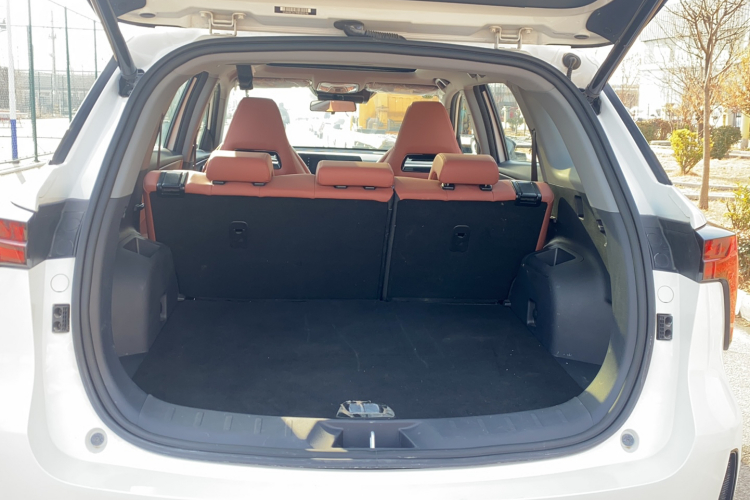 长安CS75 PLUS 2024款 第三代 冠军版 2.0T 智驾劲擎型局部细节23