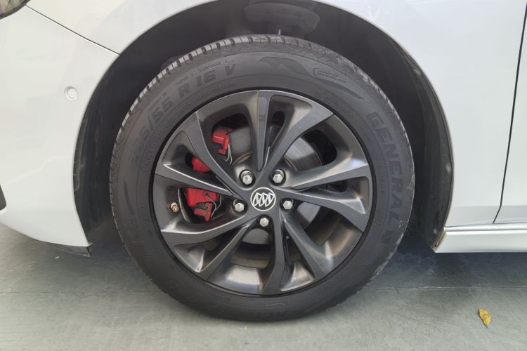 别克 威朗 2023款 Pro GS 疾风版车身外观6004