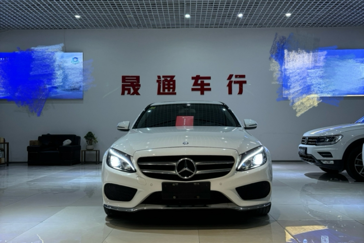 奔驰C级 2017款 改款 C 180 L 动感型运动版车身外观6004