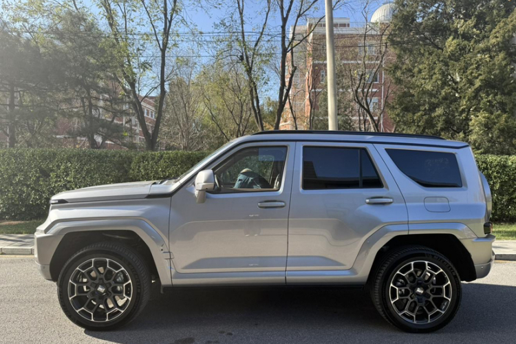 坦克700新能源 2024款 Hi4-T 极境版车身外观6002