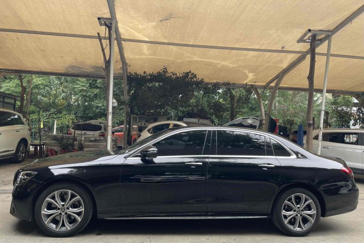 奔驰E级 2023款 E 300 L 运动时尚型车身外观6003