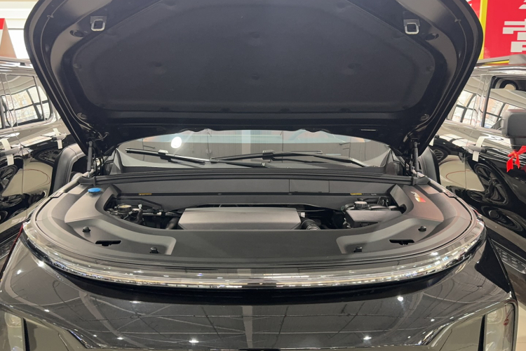 理想汽车 理想L9 2024款 Pro局部细节24
