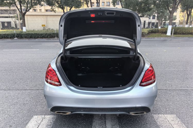 奔驰C级 2015款 改款 C 200 L 运动型中控内饰7011