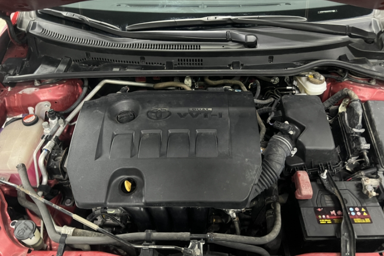 丰田 卡罗拉 2014款 1.6L CVT GL中控内饰7006