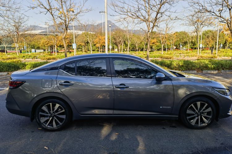 日产 轩逸 2022款 电驱版e-POWER 超智联PLUS车身外观6003