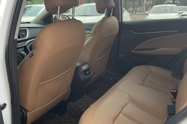 别克 英朗 2019款 18T 自动互联旗舰型 国VI中控内饰7003