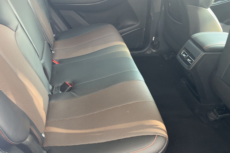 长安欧尚X7 PLUS 2022款 1.5T 蓝鲸版自动Geeker旗舰型中控内饰7004