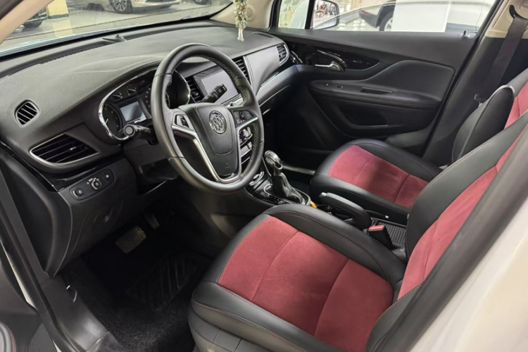 别克 昂科拉 2017款 18T 自动两驱都市精英型中控内饰7004