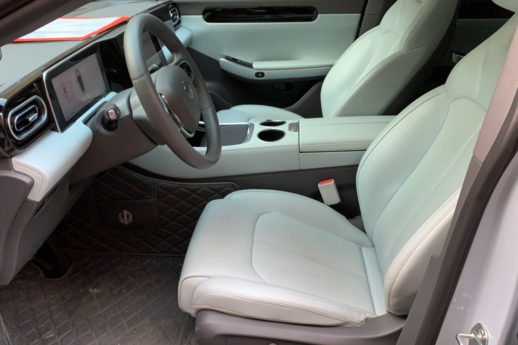 零跑汽车 零跑C01 2023款 525舒享版中控内饰7001