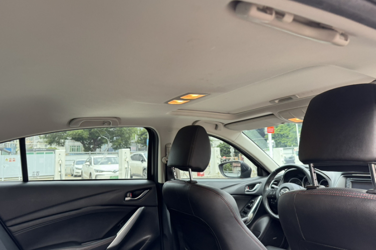 马自达 阿特兹 2014款 2.5L 蓝天至尊版局部细节22