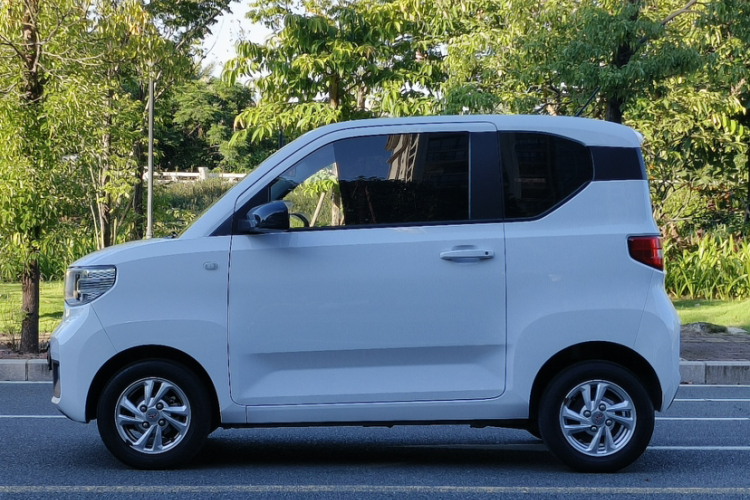 五菱汽车 宏光MINIEV 2020款 悦享款 三元锂车身外观6002