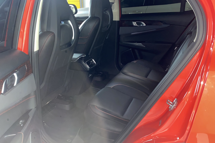 领克01 2017款 2.0T 四驱劲Pro版中控内饰7003