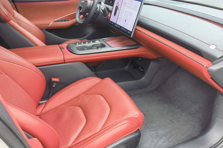 小米汽车 小米SU7 2024款 四驱超长续航高阶智驾Max版中控内饰7004