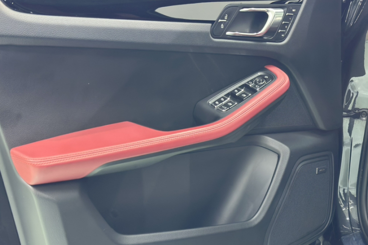 保时捷 2021款 Macan S 3.0T中控内饰7006