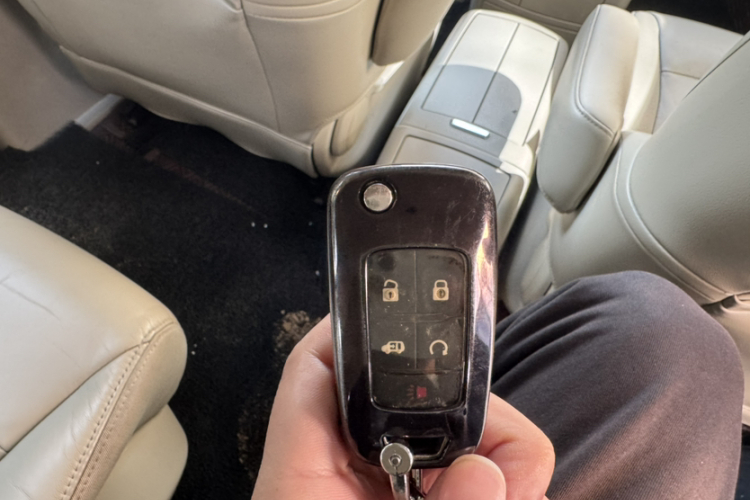 别克GL8 2017款 25S 豪华型 国V中控内饰7005