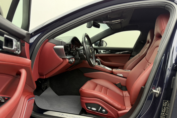 保时捷 2017款 Panamera 3.0T中控内饰7003