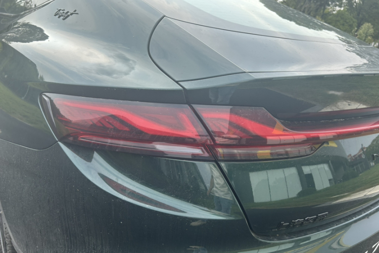 名爵 MG7 2023款 2.0T 自动Trophy+激擎耀世版车身外观6012